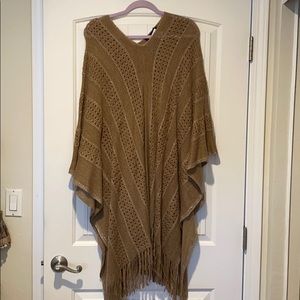 BCBG Maxazria Cape/Poncho